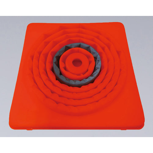 녹십자 신축식 삼각 콘 주황색 신축 콘-YR(대) 높이 620 mm(베이스 295 mm각) 반사재 부착 116207 1개