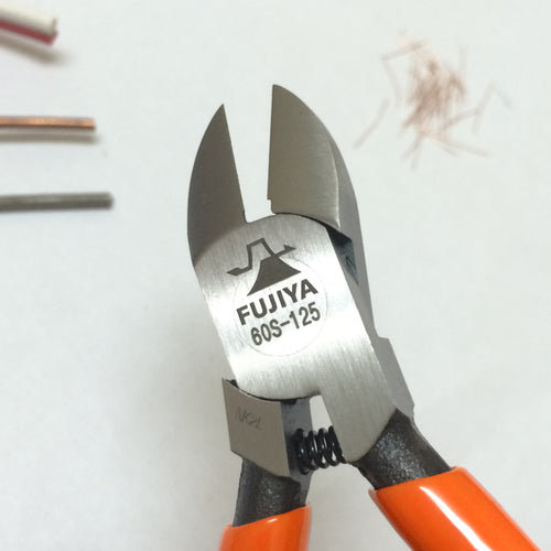 Fujiya Standard Nippers with Spring 125mm 60S-125 1pc