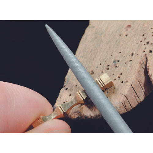 Ｖａｌｌｏｒｂｅ　精密ニードルヤスリ　５種セット　１４０ｍｍ　＃２　LA-ST-140-2　1 Ｓ