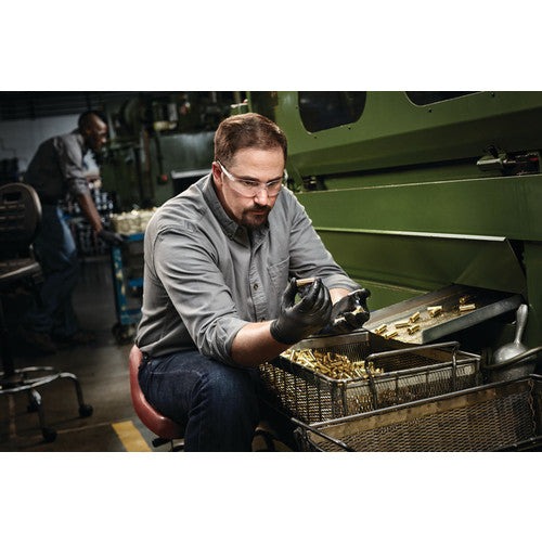 アンセル　耐薬品ニトリルゴム使い捨て手袋　マイクロフレックス　９３−８５２　Ｓサイズ　（１００枚入）　93-852-7　1 箱