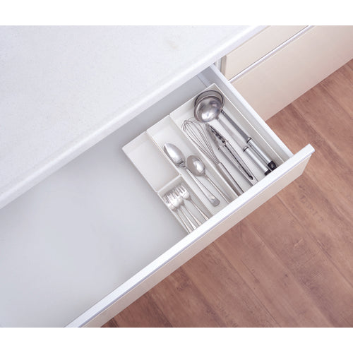 ＴＥＮＭＡ　ＦＶ分けるシキリトレー１５０　811000666　1 個