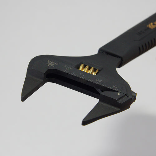 Fujiya Thin Tip Monkey (Black Gold with Grip) FLT-34-BG 1 piece