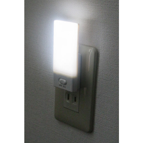 ELPA LED sensor light PM-L104 1 unit