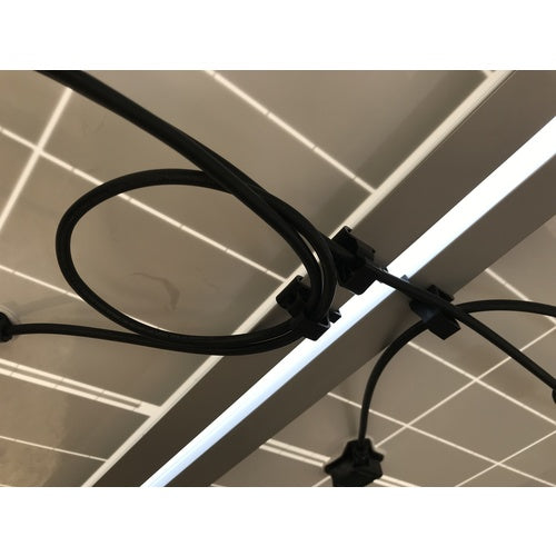 ＰＡＮＤＵＩＴ　ソーラークリップ　フレーム外付け用パラレル（平行）型　ストッパー付き　耐候性黒　１００個入り　ＵＣＣＰＤ−Ｃ１３０　UCCPD-C130　1 袋