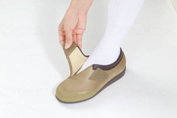 アサヒシューズ快歩主義L049 ｵﾘｰﾌﾞ 21.5