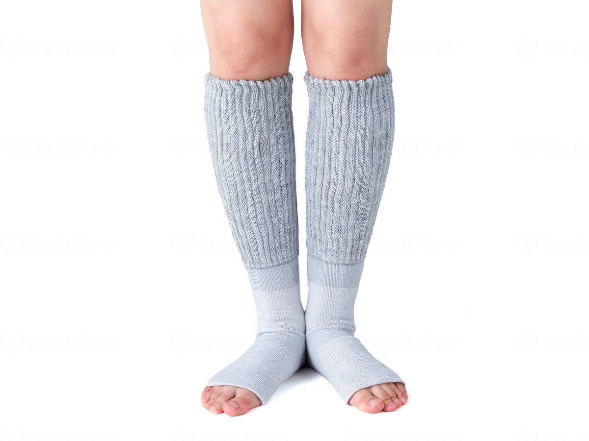 Okamoto Socks Supplement Just Like a Kotatsu Sleep Switch M Gray 22-25cm