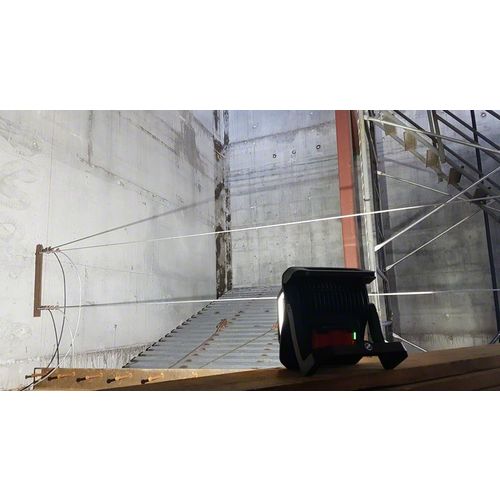 보쉬 무선 투광기 GLI18V-4000C 1대