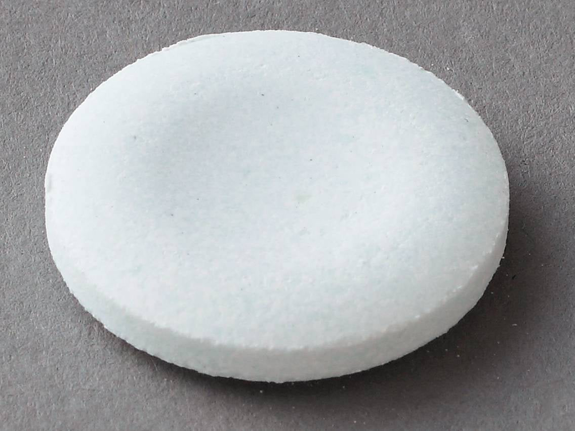 타마가와 위재 케어 하트 구강 전과 틀니 키레이 세정제 120정×25상자 케이스