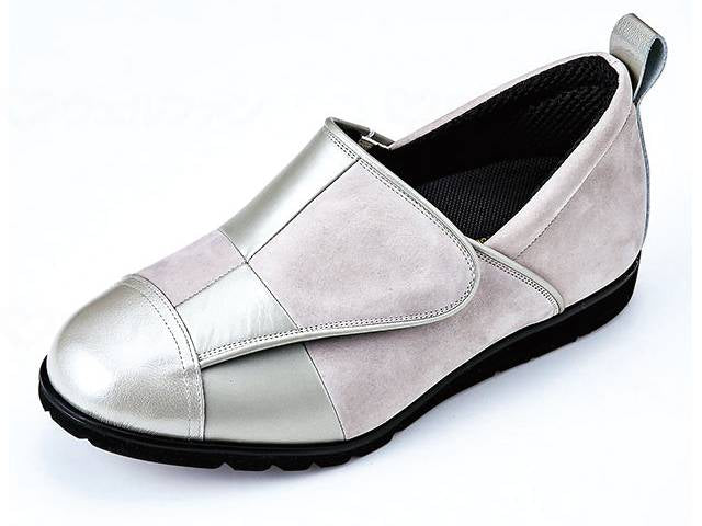 サロンドグレー100年ｼｭｰｽﾞ　SL9107 ﾗｲﾄｼﾙﾊﾞｰ S