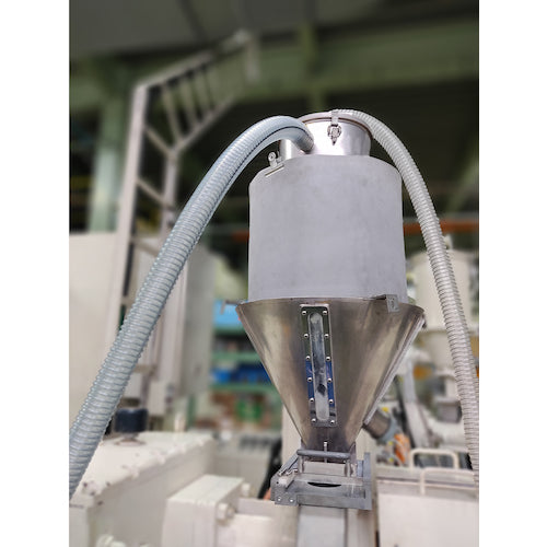 トヨックス　プラスチック粉粒体搬送用耐熱・耐摩耗・帯電防止ホース　トヨトップ−Ｅ１００℃ホース　内径３８．０ｍｍ×外径５０．６ｍｍ　長さ５ｍ　ＴＰＥ１００Ｃ−３８−５　TPE100C-38-5　1 巻