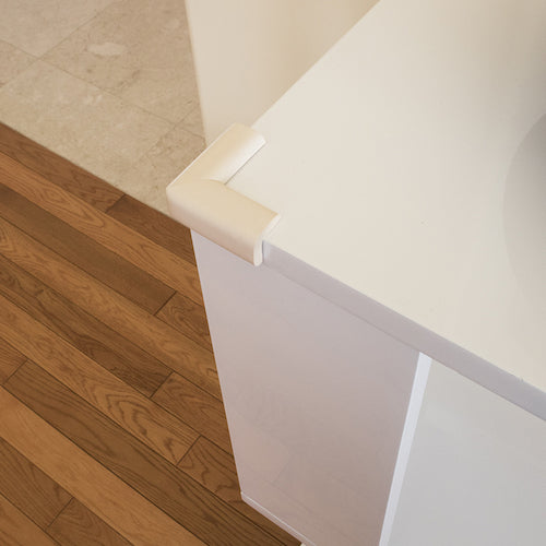 ＣＡＲ−ＢＯＹ　コーナーゴムパット　ちび４Ｐ　アイボリー　BS-13　1 袋