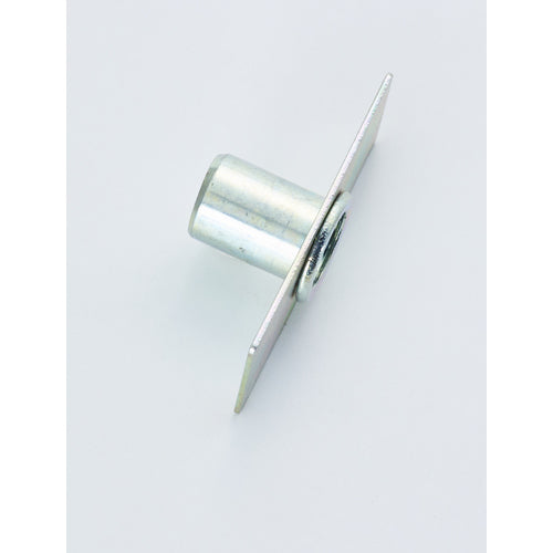 ＴＲＵＳＣＯ　クリンプナット薄頭スチール　板厚２．５　Ｍ１０Ｘ１．５　（１４個）　T-BNF-10M25S　1 PK