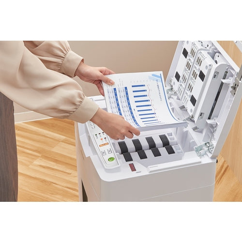 ＩＲＩＳ　５３５６６４　オートフィードシュレッダー　ＡＦＳ６００Ｃ−Ｗ　AFS600C-W　1 台