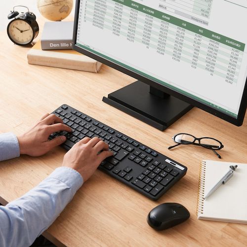 エレコム　Ｂｌｕｅｔｏｏｔｈフルキーボード　薄型　メンブレン式　抗菌　マルチペアリング対応　ブラック　TK-FBM120KBK　1 個