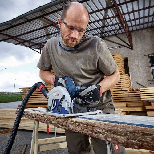 ボッシュ　コードレス丸のこ　GKS18V-68GCH　1 台