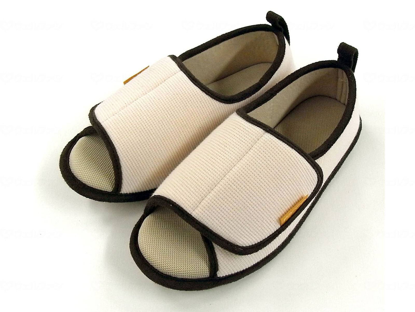 ニッポンスリッパRACCOルームシューズ　ハグ ﾌﾟﾚｰﾝﾍﾞｰｼﾞｭ S