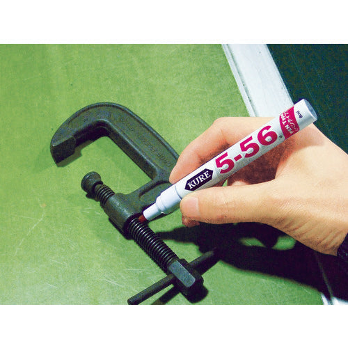 ＫＵＲＥ　多用途・多機能防錆・潤滑剤　５−５６ペンタイプ　無香性　８ｍｌ　淡黄色　NO1104　1 本