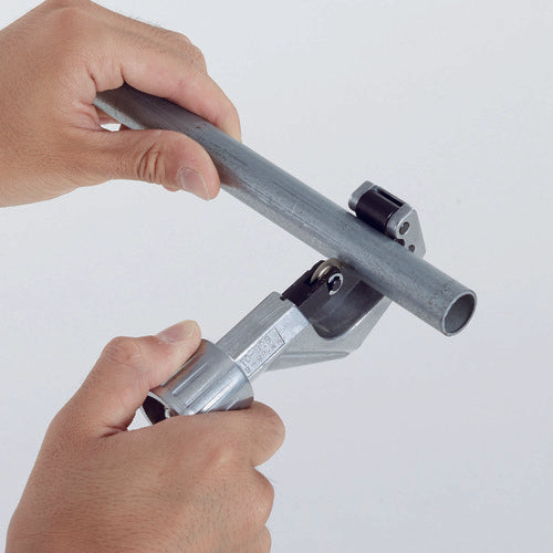 エビ　チューブカッター　ステンレス管用３−３２　TC32S　1 個