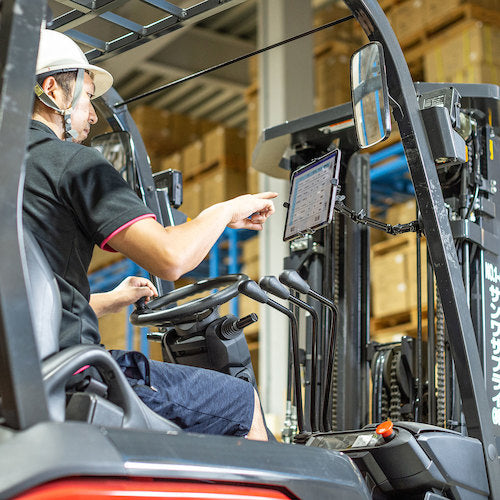 ＳＡＮＷＡ　マグネット取付け式タブレットホルダー　VEH-TBMG2　1 台