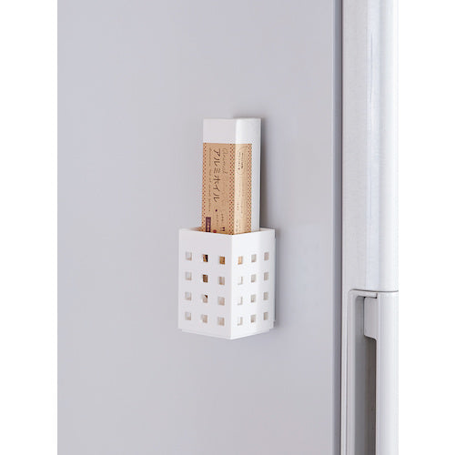 Yoshikawa Koku Kogyo Co., Ltd. Magnet Case Mag-On 8033 "Mag-On" Magnet Storage (Mini) W 080574 1 piece