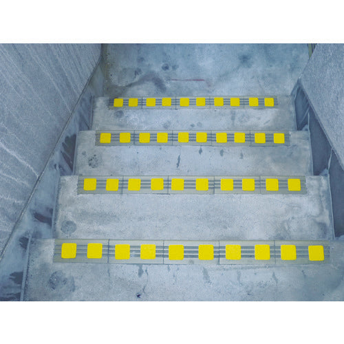 TRUSCO 논 슬립 테이프 옥외용 40mmX40mm 엔지 50장입 TNS-4040E 1상자