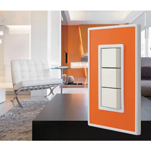 ＳＵＧＡＴＳＵＮＥ　（２１００２７２２８）ＰＸＰ−ＦＷ０１−ＣＷスイッチプレート・コンセントプレート　PXP-FW01-CW　1 枚