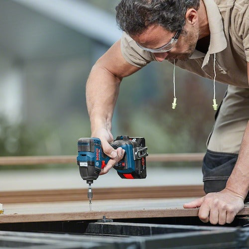 ボッシュ　コードレスインパクトドライバー　GDR18V-200H　1 台