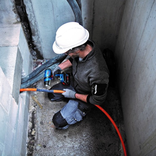 ボッシュ　１８Ｖコードレスホットエアガン＋バッテリー充電器セット　GHG18V50HSET　1 Ｓ