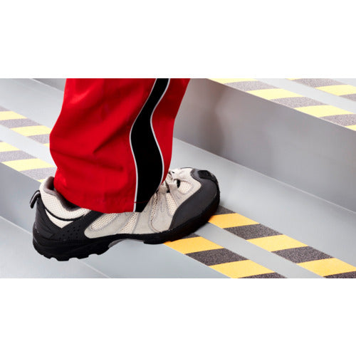 ｔｅｓａ　アンチスリップテープ　イエロー／ブラック　５０ｍｍｘ６ｍ　60943-TR-6　1 巻