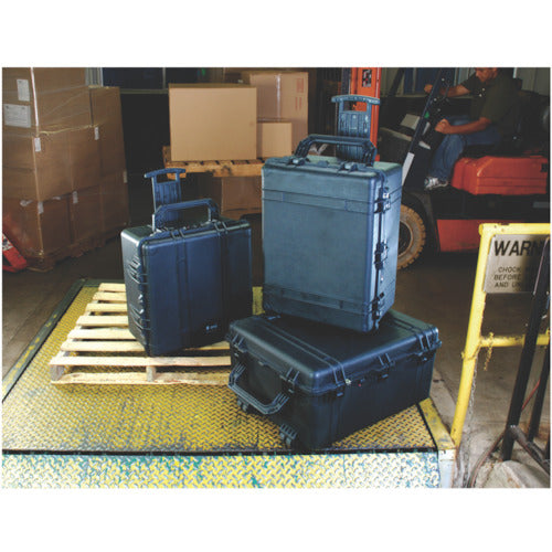 PELICAN Protector Tool Case Large Case 1560 Black 560 x 455 x 265 1560BK 1 piece