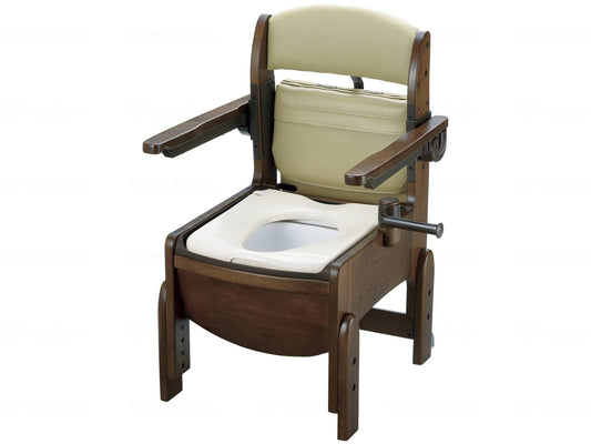 Richell Wooden Toilet Kiraku Compact Armrest Jump Up Standard Toilet Seat