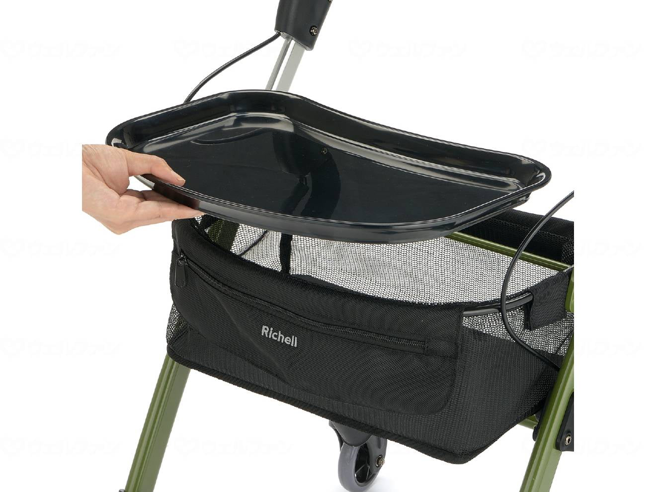 リッチェル屋内専用歩行車　ｳﾞｪｰﾚ ｵﾘｰﾌﾞｸﾞﾘｰﾝ