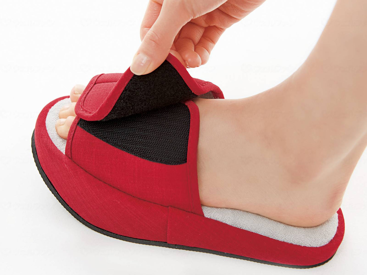 Cojit Anti-Loosening Slipper Kyukyuppa Red 22.5-24.5cm