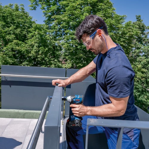 보쉬 무선 임팩트 렌치 GDS18V-330HCH 1대