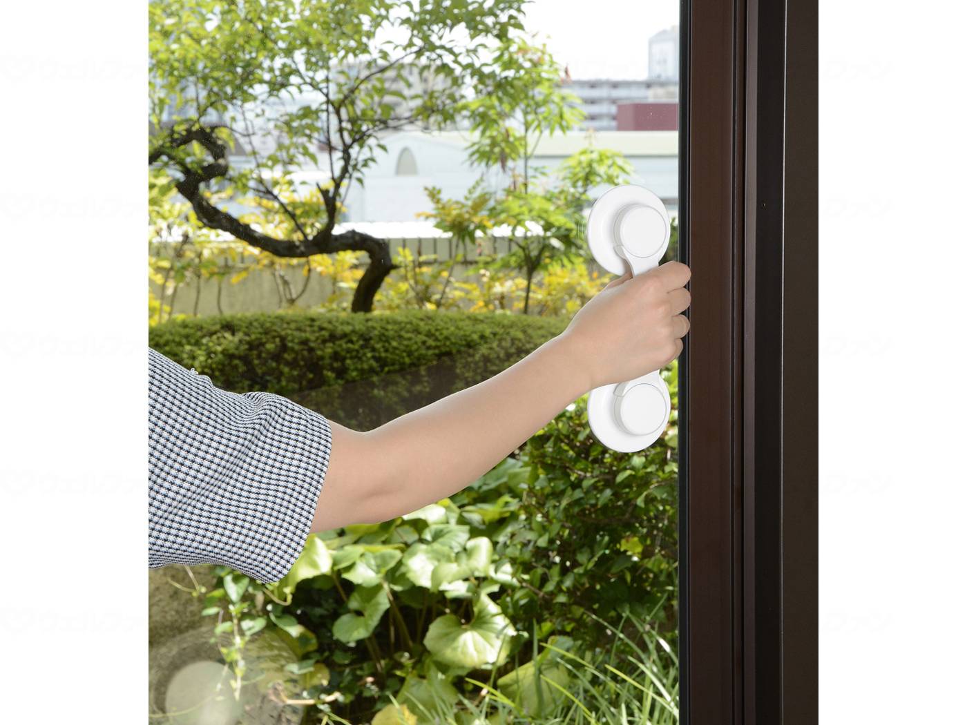 光強力吸盤ﾄﾞｱﾊﾝﾄﾞﾙ