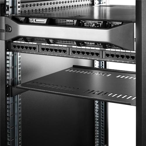 StarTech Server Rack Shelf / 1U / 19 inches / Depth 41 cm / With heat dissipation slits CABSHELF116V 1 box