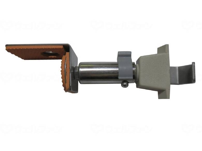 サテライトふくよく　縁でも壁でも突っ張り棒