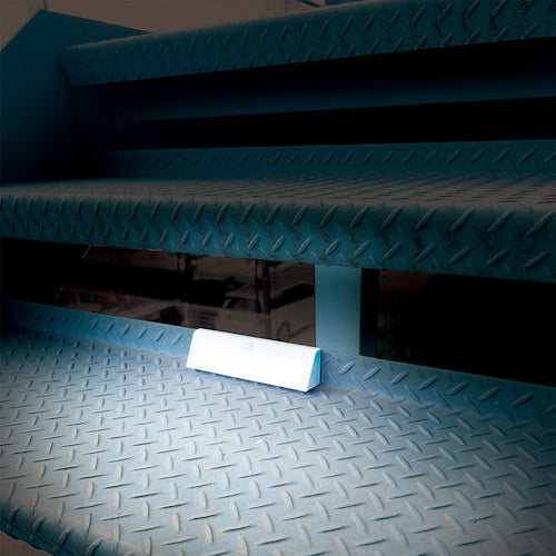 Liebex EL Sensor Light Corner Type SL107 SL107 1 pc