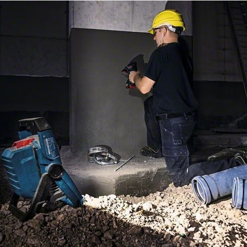 Bosch 18V Cordless Light LED + Battery Charger Set GLI18V-2200CSET 1 S