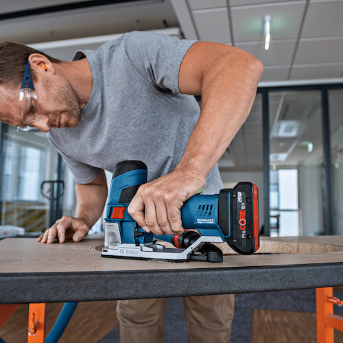 ボッシュ　コードレスジグソー　GST18V-155SCH　1 台