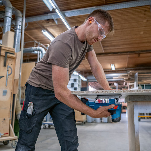 ボッシュ　コードレスジグソー　GST18V-155SCH　1 台