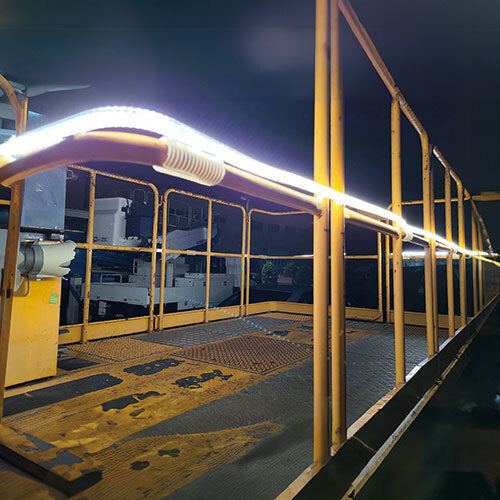 ＮＩＣＨＩＤＯ　ＬＥＤコネクトライン　両面発光　５ｍ　白　蓄光タイプ　LECN-R5LA-LW　1 本