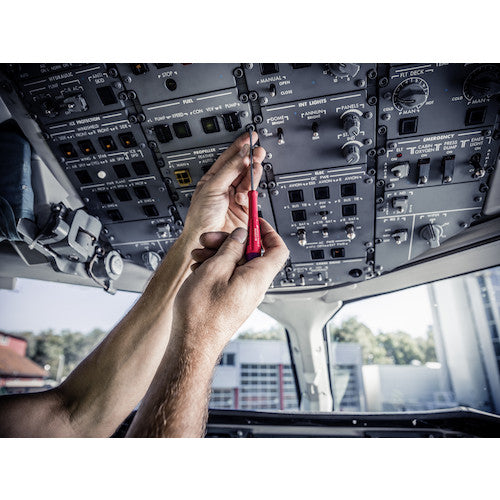 ＰＢスイスツールズ　スイスグリップ精密プラスドライバー　8121.00-40　1 本