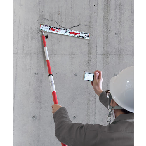 シンワ　ポール標尺　アルミ製　５０ｃｍ　巾６０ｍｍ　伸縮式２ｍ２段　76937　1 本