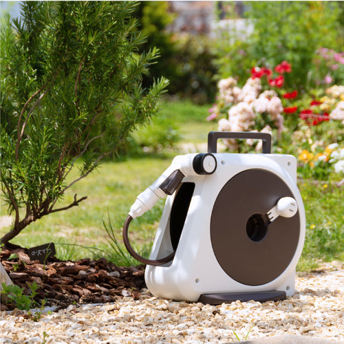 タカギ　ホースリール　オーロラＮＡＮＯ　２０ｍ（ＢＲ）　RM220BR　1 台