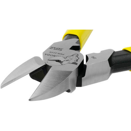 ＴＴＣ　パワー硬線ニッパー２２５ｍｍ（圧着機能付）　PKN-225A　1 丁