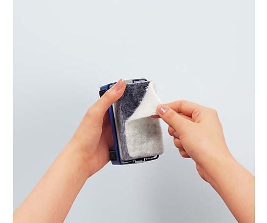 Retractable whiteboard eraser, small, RA-32, 1 unit