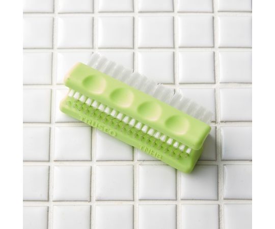 ネイルハンドブラシ　グリーン　TNHB-GN 1個