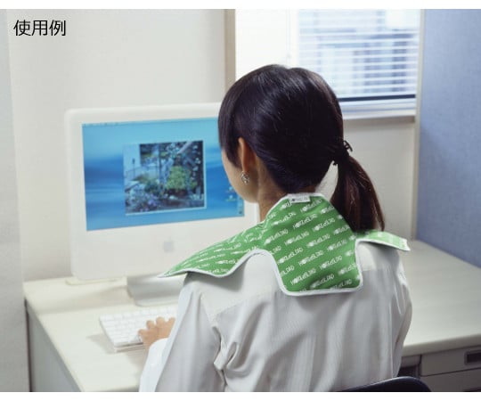Hot &amp; Cool Pad for Neck and Shoulders Green F9896 1 piece