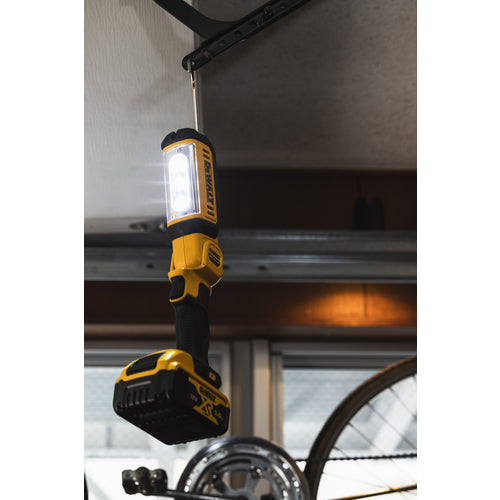 ＤＥＷＡＬＴ　１８ＶＬＥＤワークライト（本体のみ）　DCL050-XJ　1 台